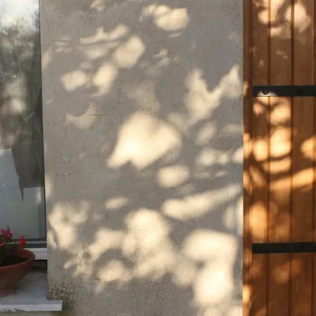 σαρδές λήμνου, πέτρινο σπίτι 90τμ, οικόπεδο 4000τμ