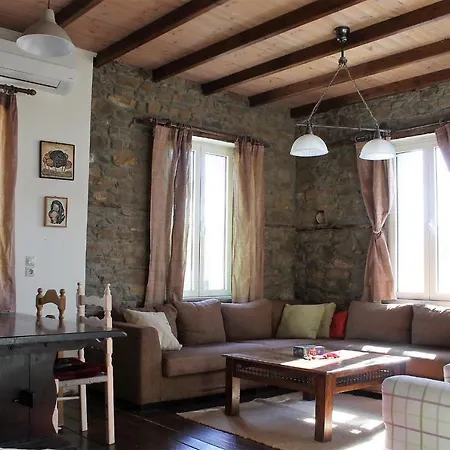 σαρδές λήμνου, πέτρινο σπίτι 90τμ, οικόπεδο 4000τμ * Sardes