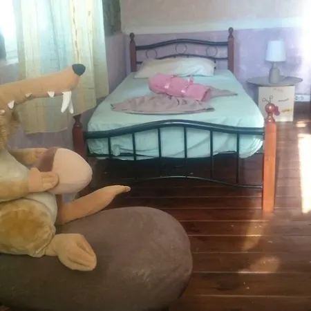 σαρδές λήμνου, πέτρινο σπίτι 90τμ, οικόπεδο 4000τμ *